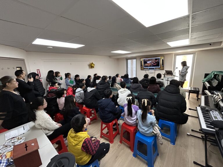 主日英文堂崇拜